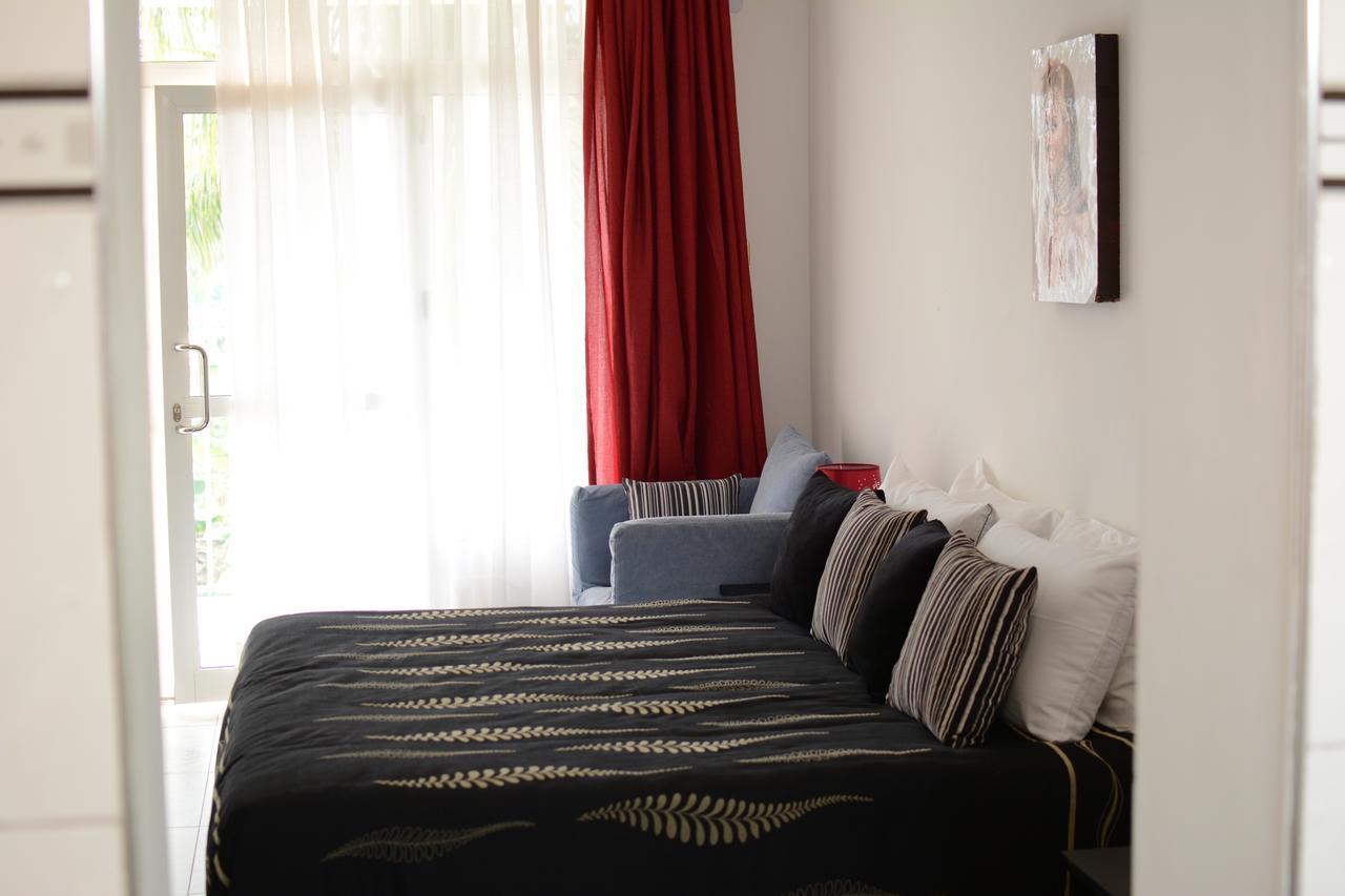 The Shoebill Nest Bed & Breakfast Kampala Ngoại thất bức ảnh